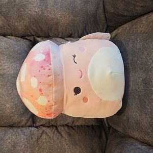 Nwt- Molly Squishmallow